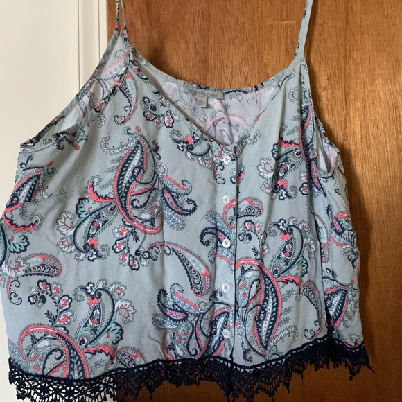 Top - Picture 1 of 2